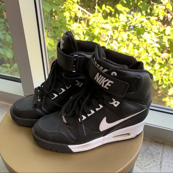 nike air max wedge sneakers